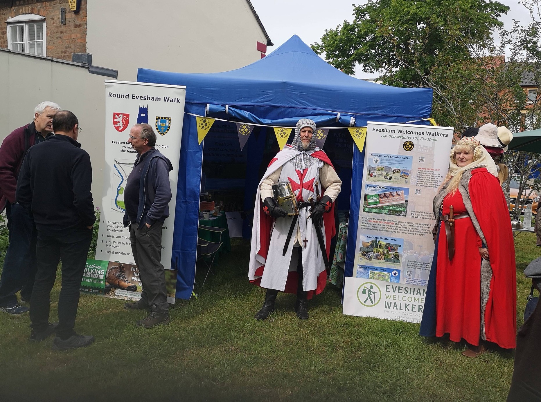 Meanwhile down at Evesham Medieval Market we had some distinguished visitors2